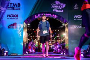 BIB: 5636
                            <button type="button" onclick="openModal(24874522)" class="btn btn-primary btn-sm float-right btn-popup" data-toggle="modal" data-target=".modal-high-quality">
                        <i class="fas fa-shopping-cart"></i> Add to Cart
                    </button>
                                            <button type="button" onclick="isThisMe(24874522, true)" class="btn btn-success btn-sm float-right btn-popup btn-isme hidden" data-toggle="tooltip" data-placement="bottom" title="นี่คือรูปของคุณใช่ไหม คลิกที่นี่เพื่อเอาเข้าอัลบั้ม">
                        <i class="fas fa-plus"></i> Add to album
                    </button>
                    <button type="button" onclick="isThisMe(24874522, false)" class="btn btn-warning btn-sm float-right btn-popup btn-isnotme hidden">
                        <i class="fas fa-ban"></i> Remove from album
                    </button>